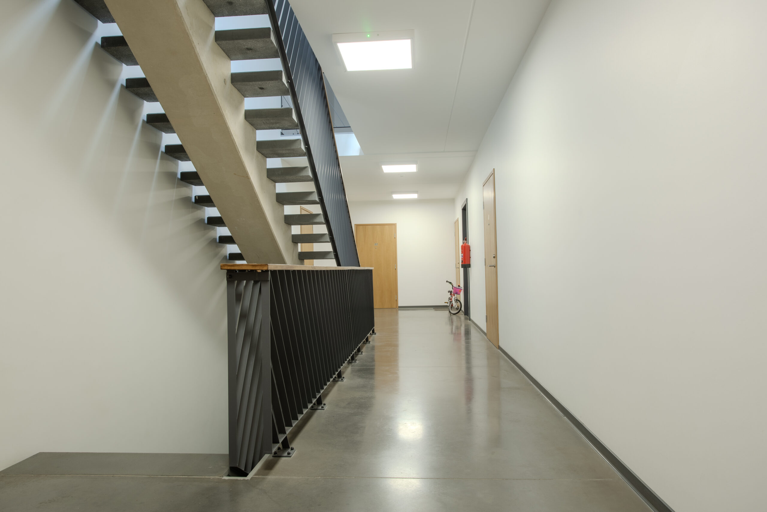 dub korter koridor 04